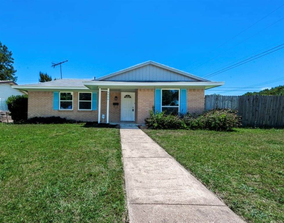 4430 Windsor Drive - Photo 1