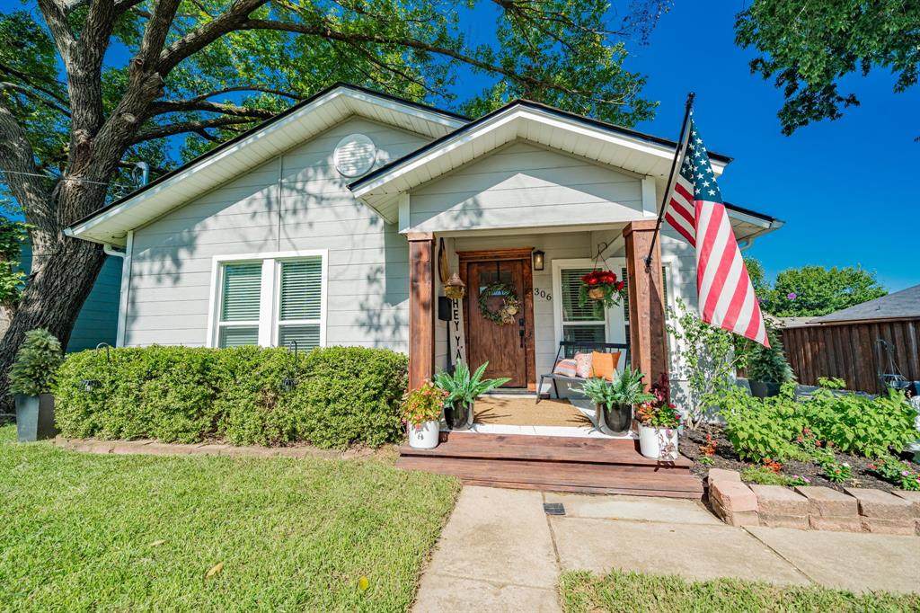 306 Greer Street - Photo 1