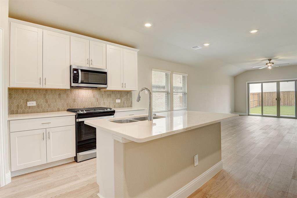 4214 Waco Drive - Photo 1