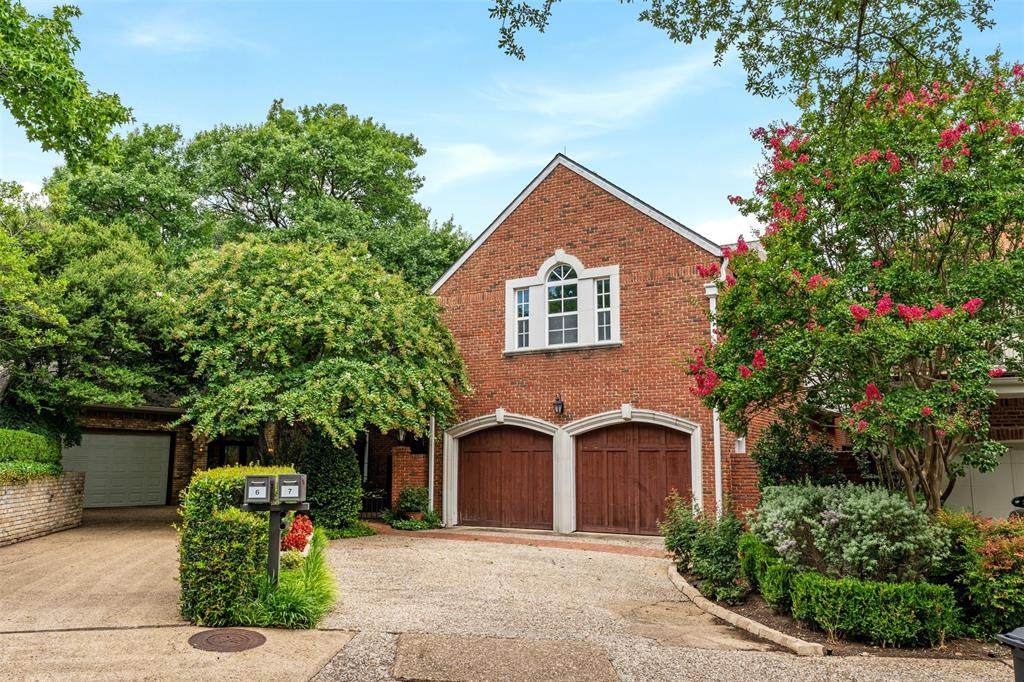 7 Queensview Court - Photo 1