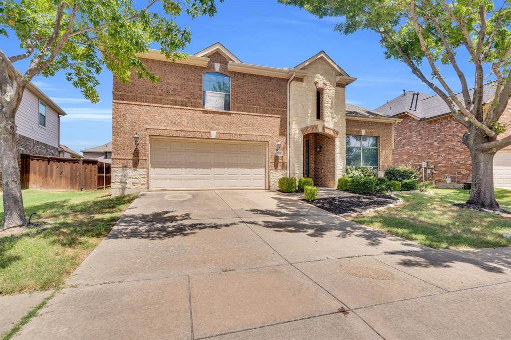 2712 Columbus - Photo 1