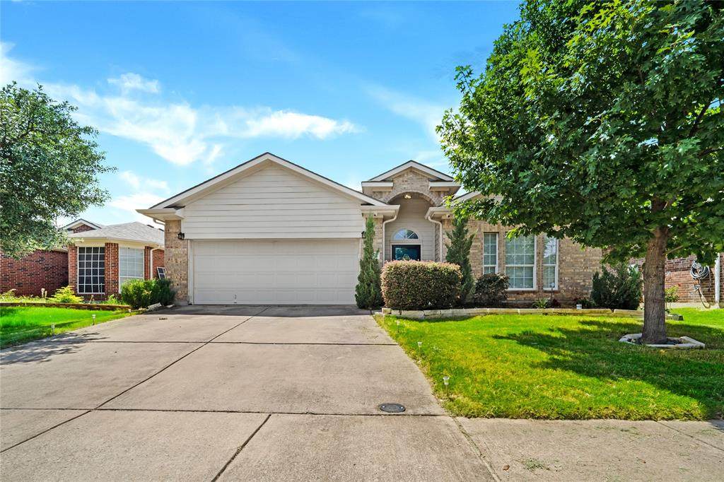1124 Fairweather Drive - Photo 1