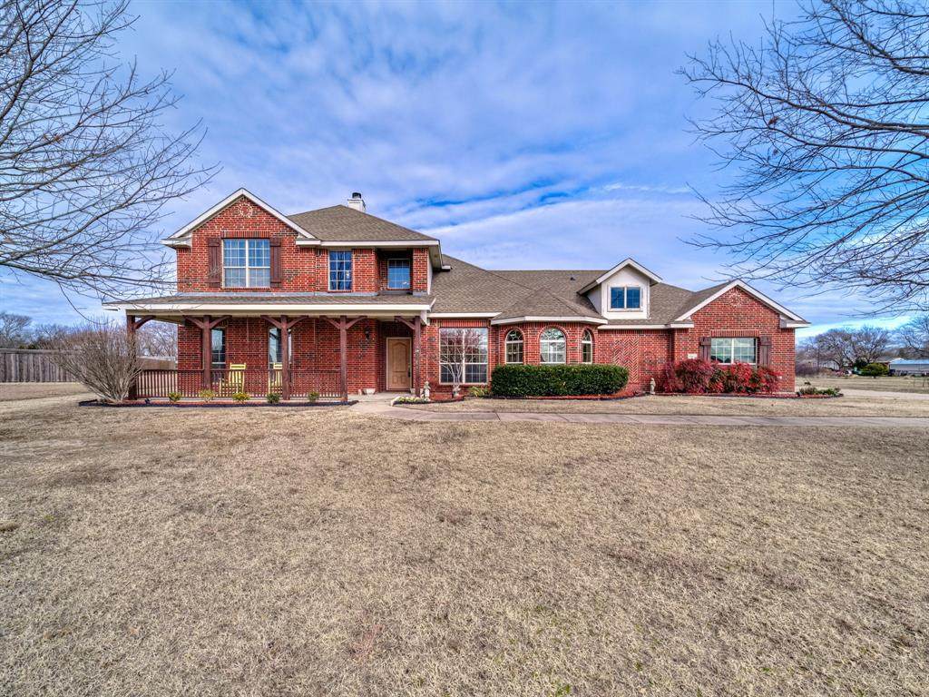 1050 Harmony Circle - Photo 1