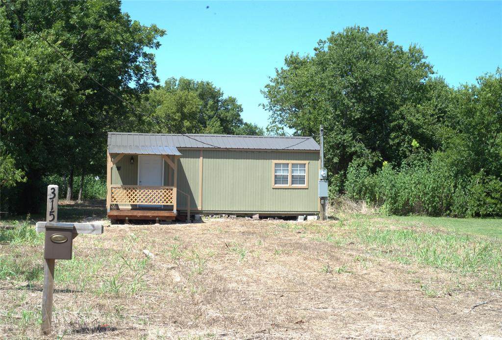 315 Falls Street - Photo 1
