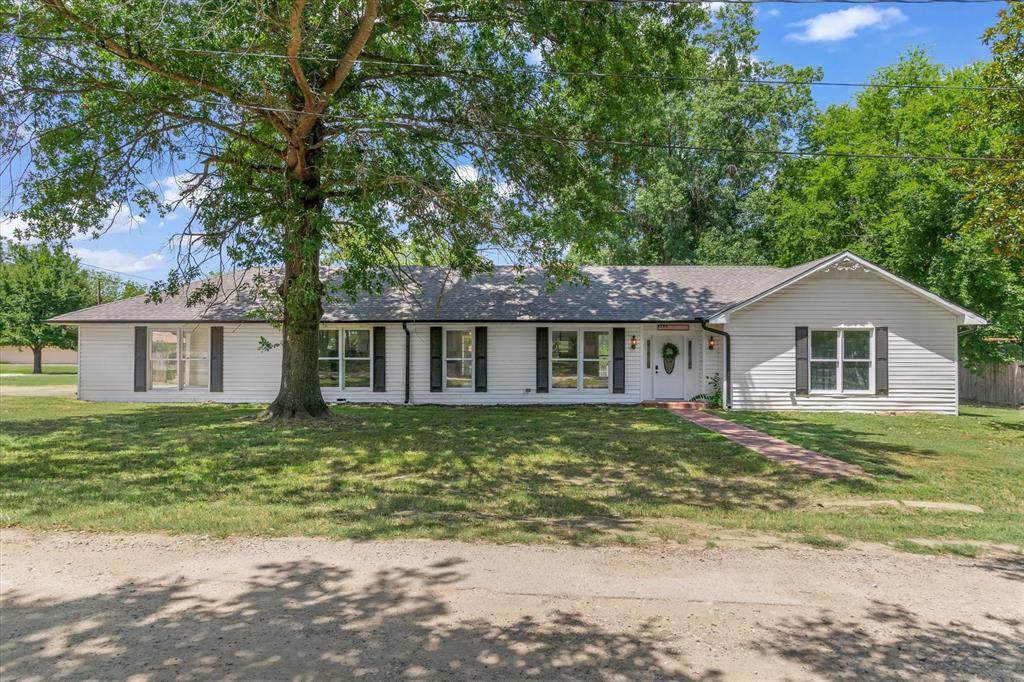 104 Brandon Street - Photo 1