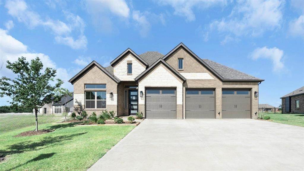708 Proverbs Court - Photo 1