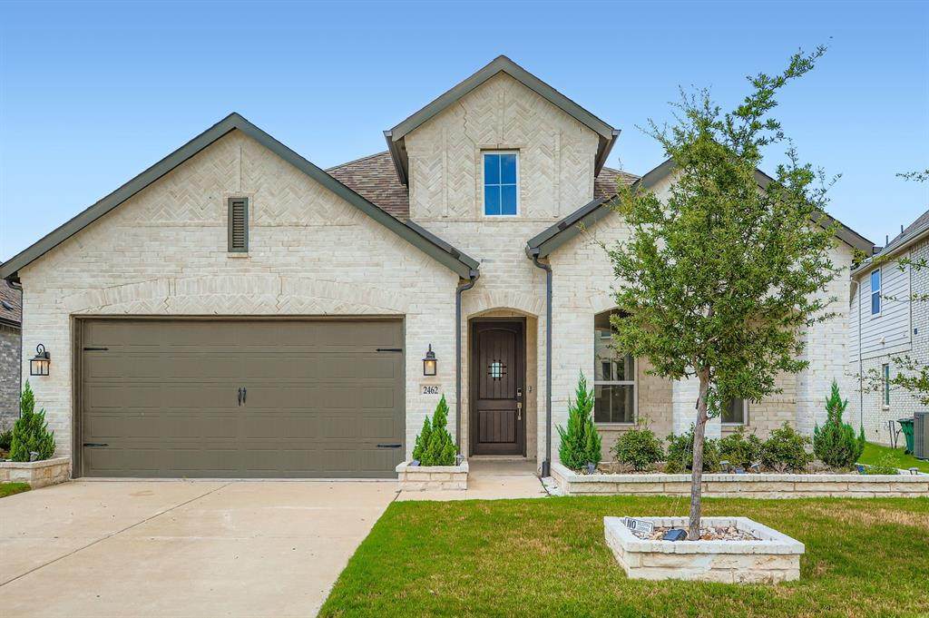 2462 Brightling Bend - Photo 1