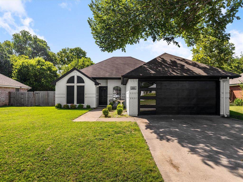 823 Irene Street - Photo 1