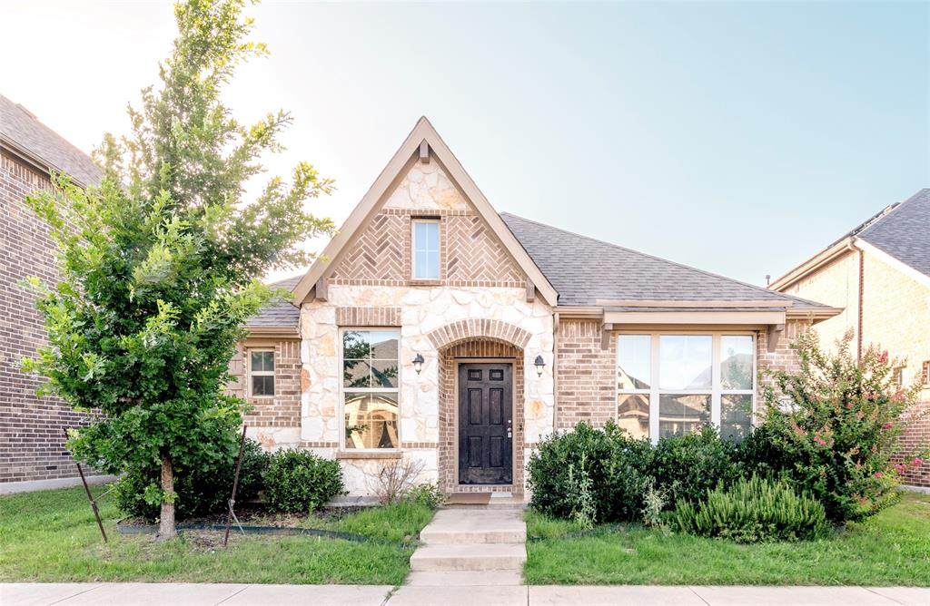 2040 Barx Drive - Photo 1