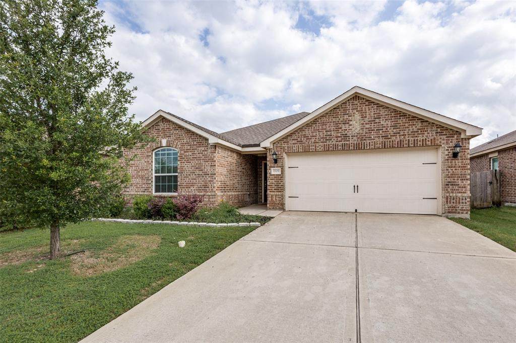 1709 Hot Springs Way - Photo 1