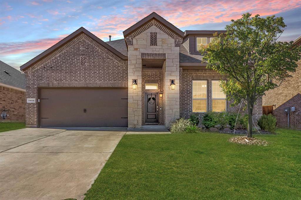 1444 Green Valley Way - Photo 1