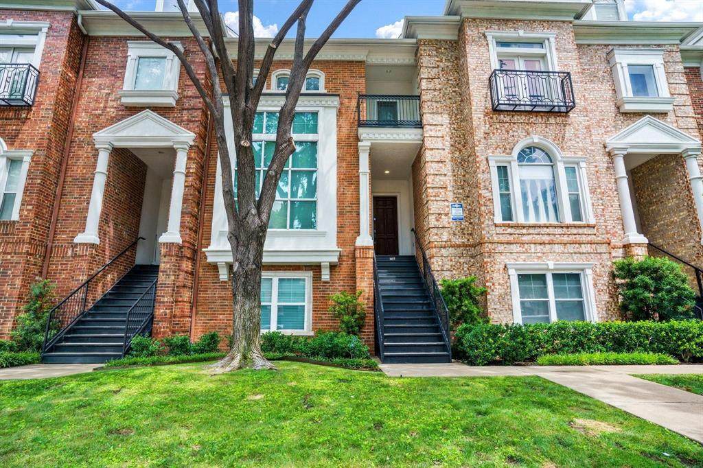 2205 Canton Street - Photo 1