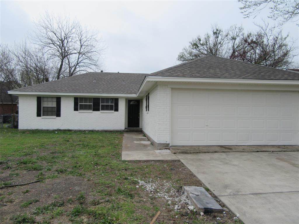 810 Lexington Drive - Photo 1