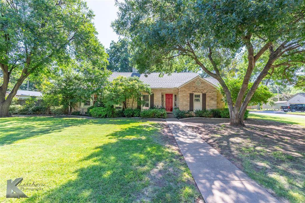 779 Rivercrest Drive - Photo 1