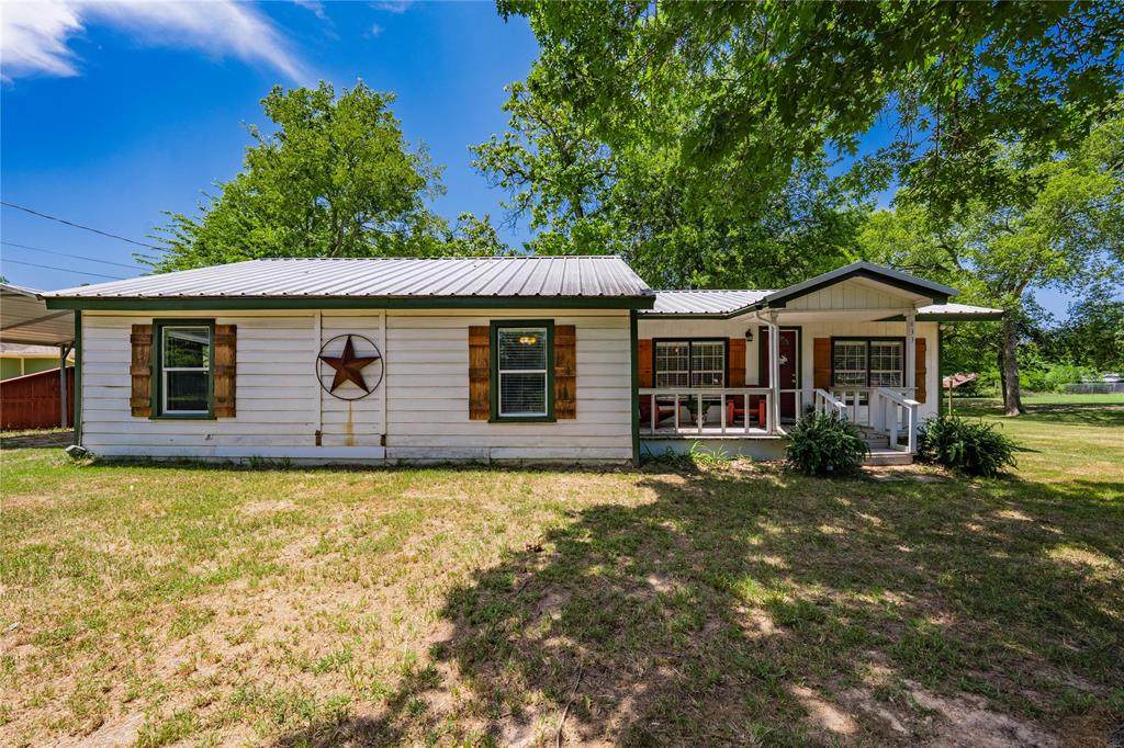 433 Cockrell Street - Photo 1