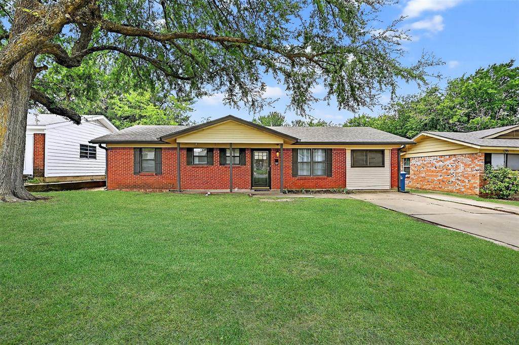 162 Imperial Drive - Photo 1