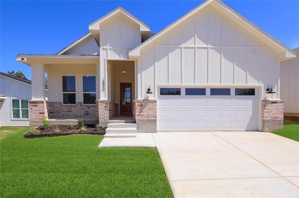 2829 Avenue L - Photo 1