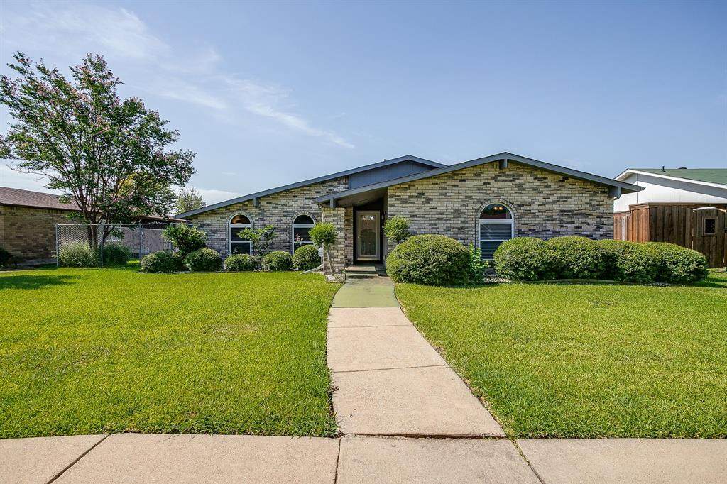 4610 Bridgeport Drive - Photo 1