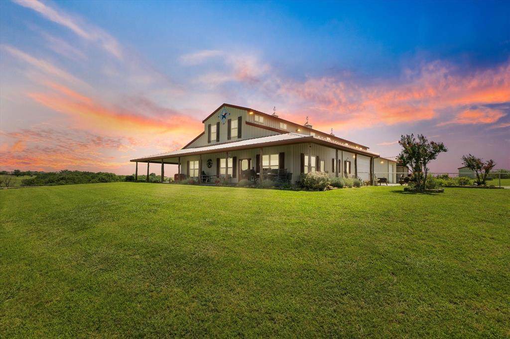 2801 Agnes Circle - Photo 1