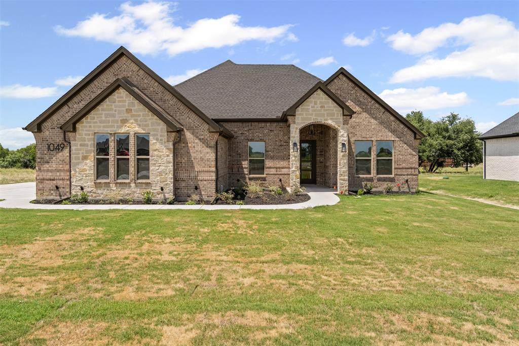 1049 Uplift Dr - Photo 1