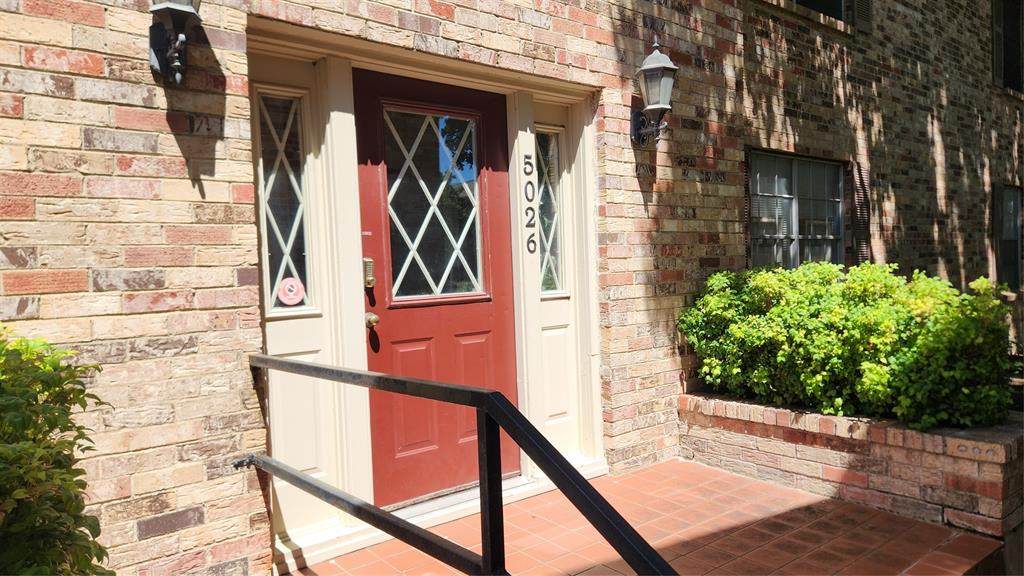 5026 Matilda Street - Photo 1