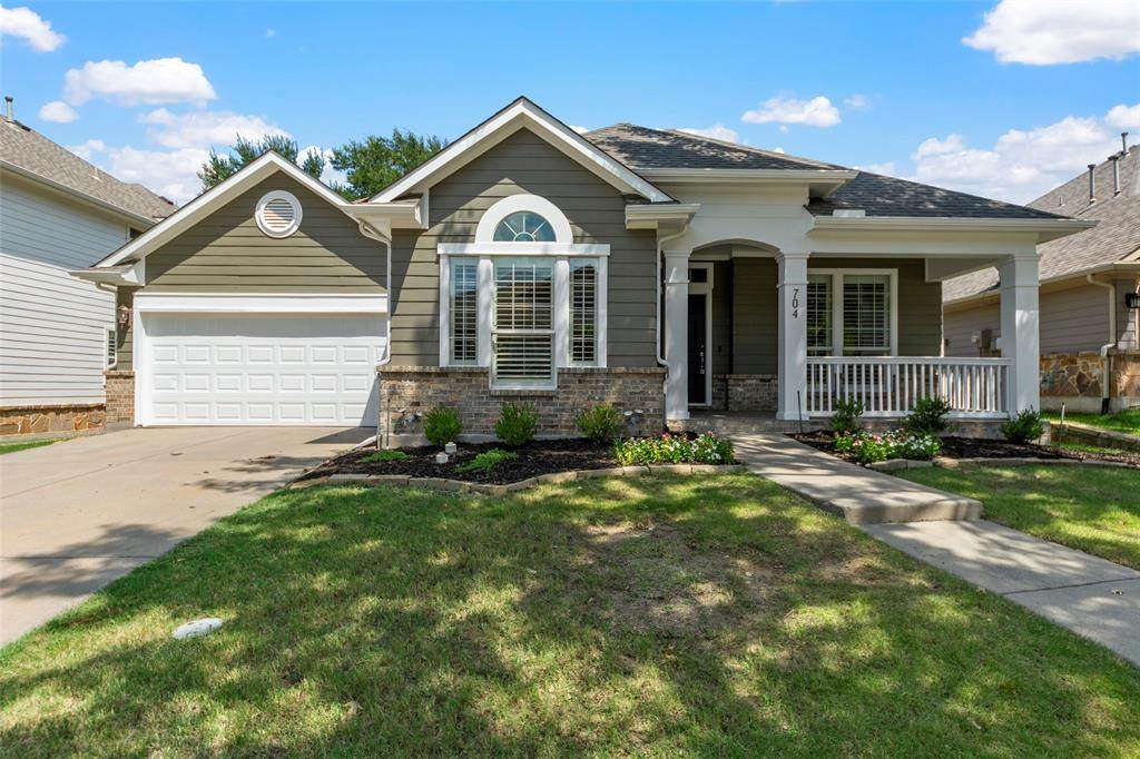 704 Mayberry Drive - Photo 1