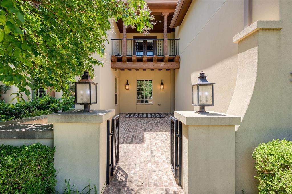 3443 Hickory Grove Lane - Photo 1