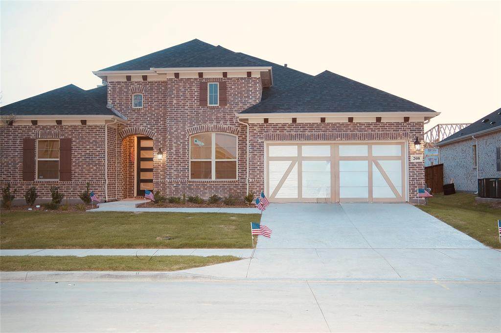 208 Hardwood Trail - Photo 1