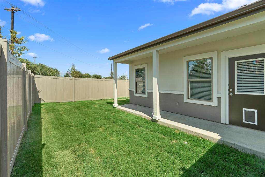 579 Lloyds Road - Photo 1