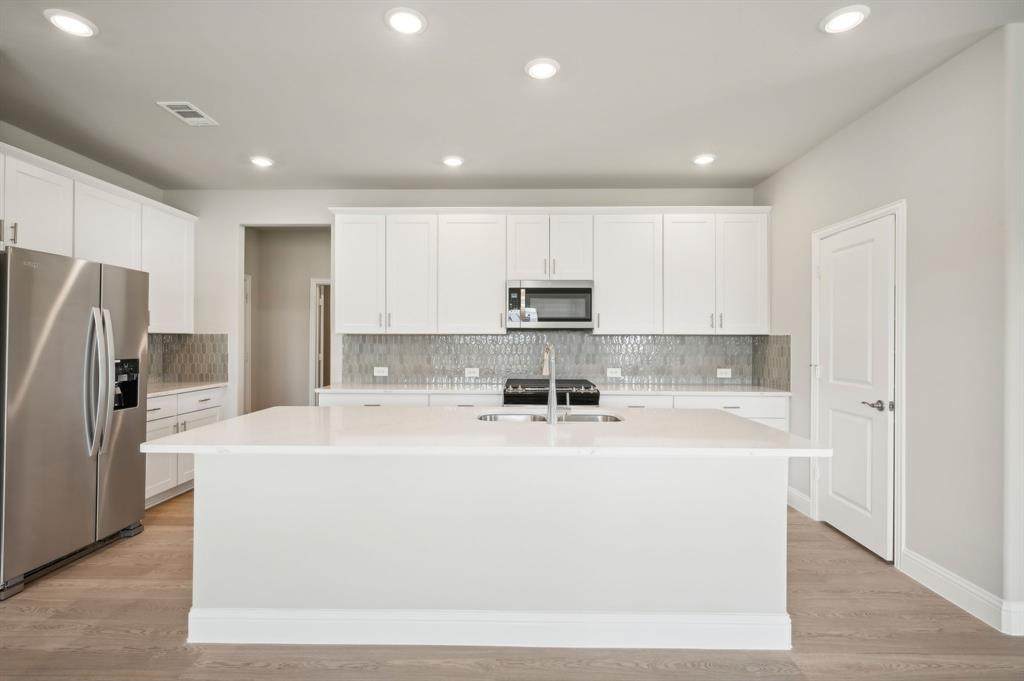 4111 Waco Drive - Photo 1