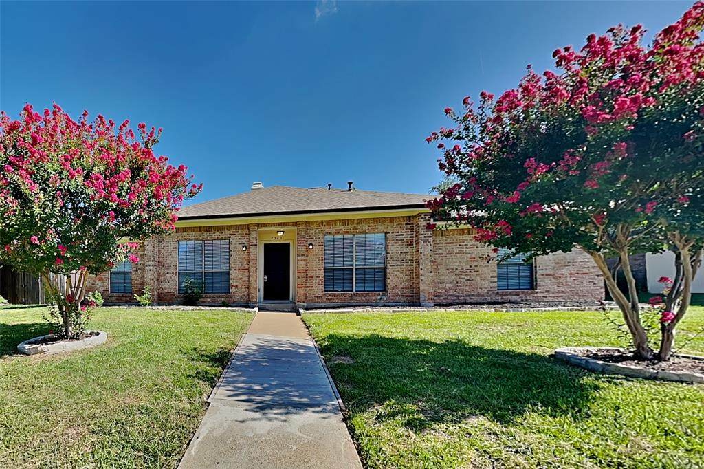 4525 Cleveland Drive - Photo 1