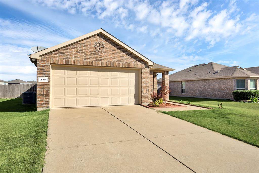 515 Elm Grove - Photo 1