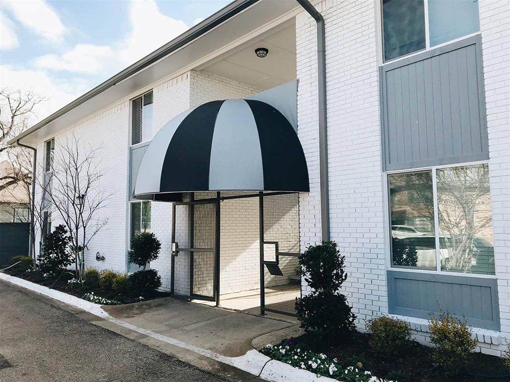 404 9th Street - Photo 1