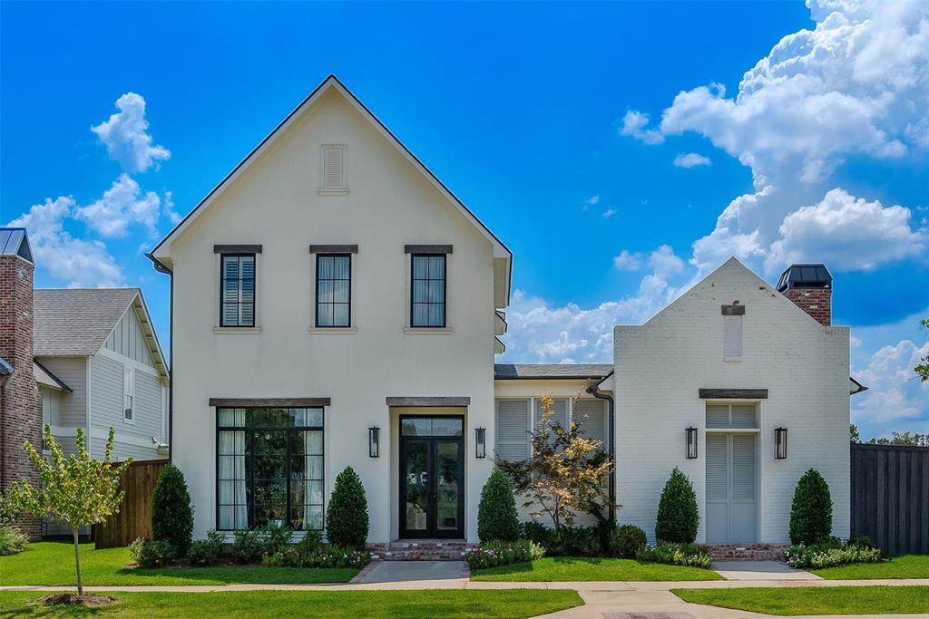 2092 Fairwoods Drive - Photo 1