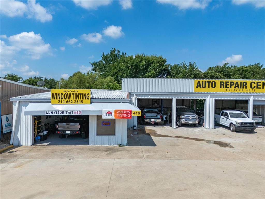 416 Kennedale Parkway - Photo 1