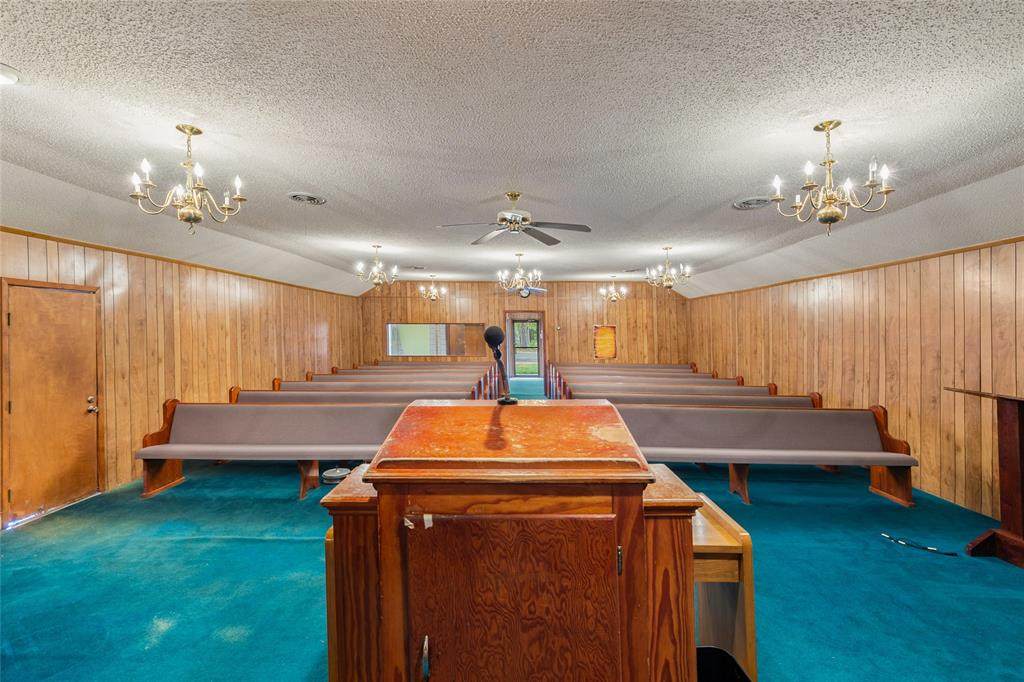 514 Main Street - Photo 1