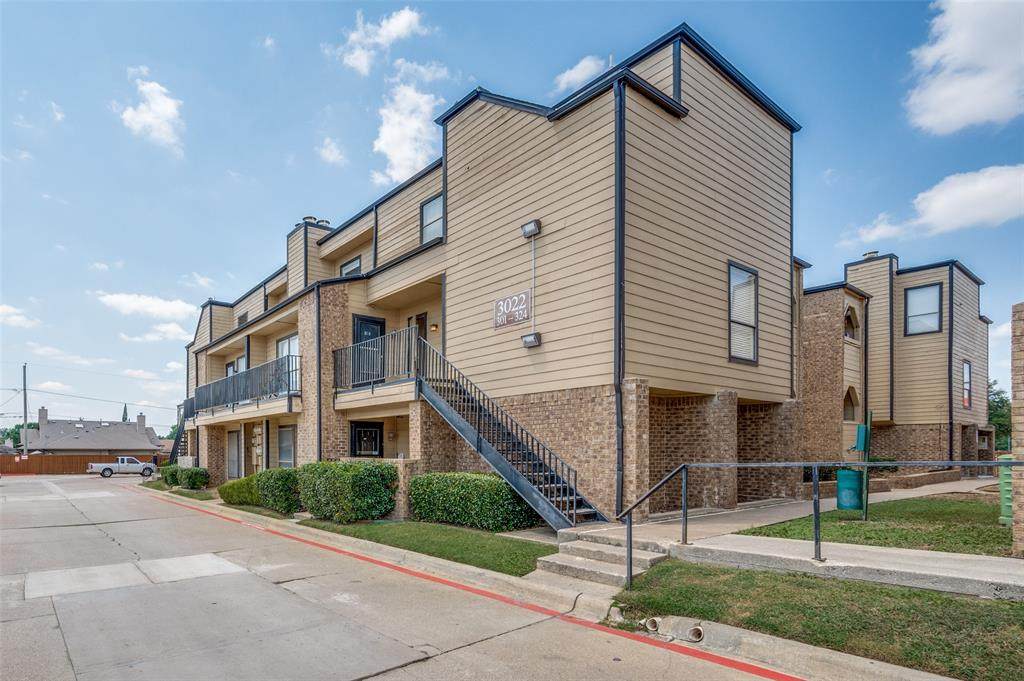 3022 Forest Lane - Photo 1