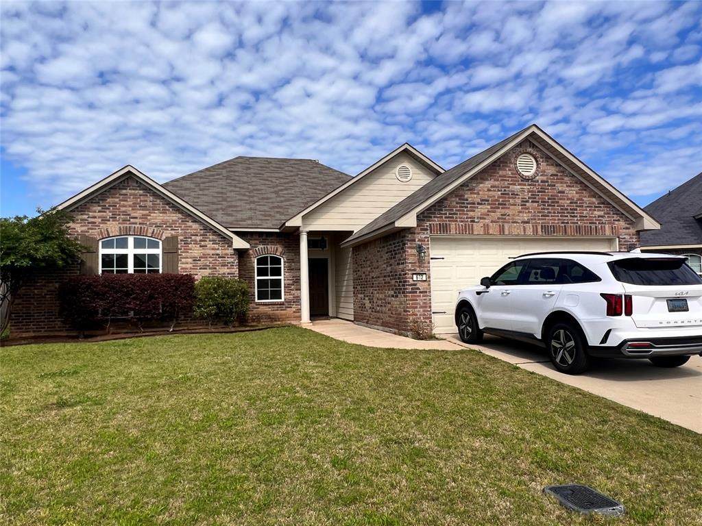612 Bloomington Lane - Photo 1