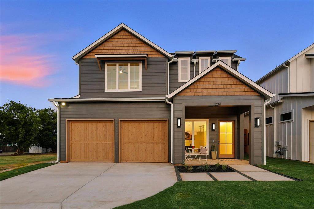 204 North Pine Street - Photo 1