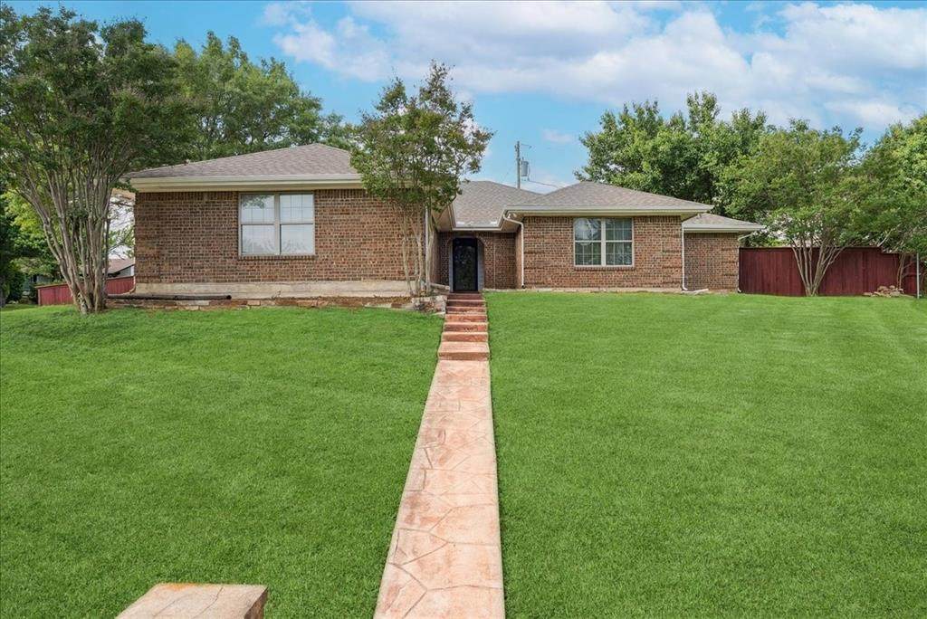 2010 Libby Lane - Photo 1