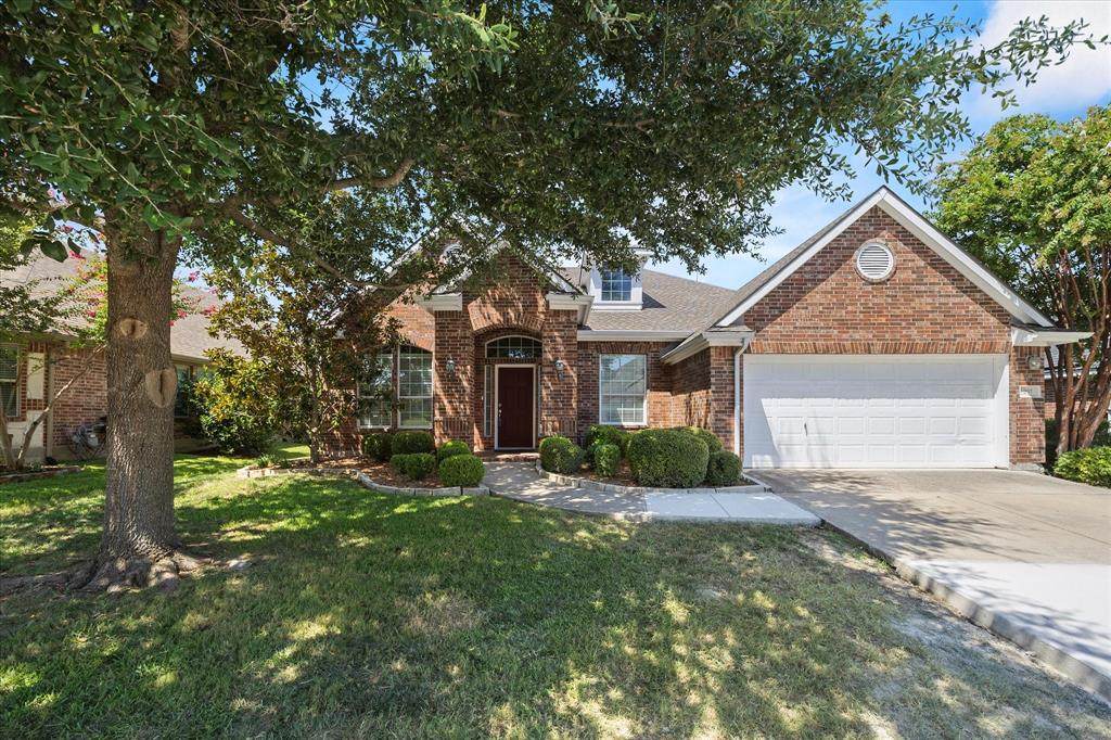 207 Leonard Way - Photo 1