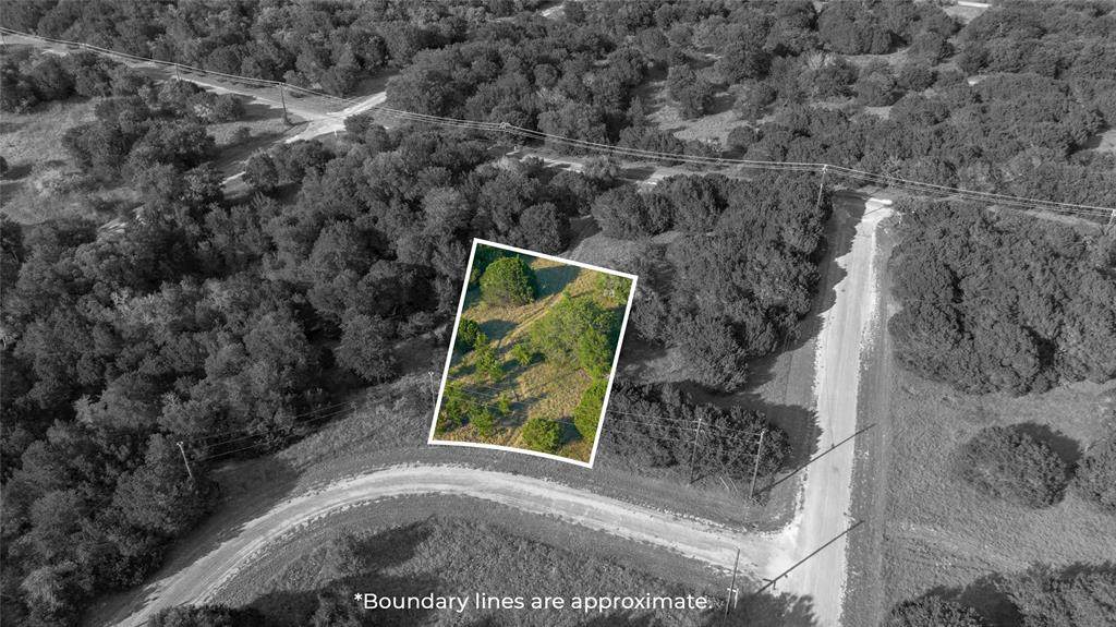 40031 Brentwood Court - Photo 1