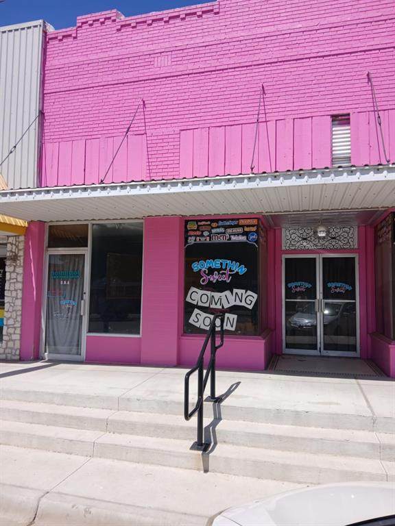 108 Commercial Avenue - Photo 1