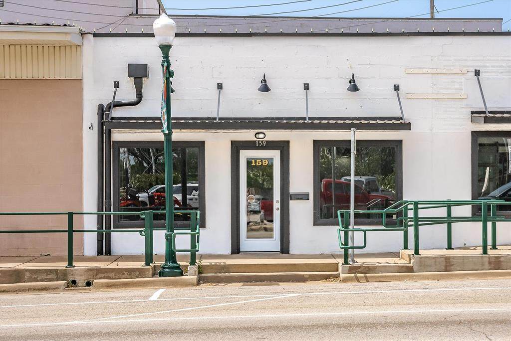 159 Dallas Street - Photo 1