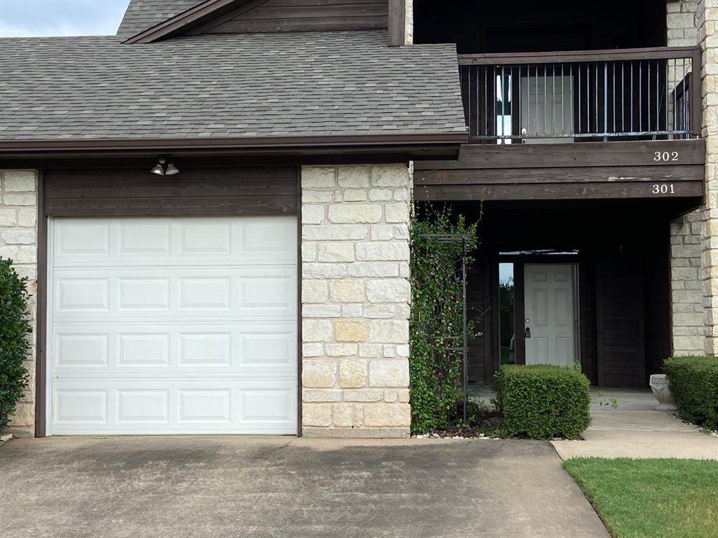 27101 Meadowmore Court - Photo 1