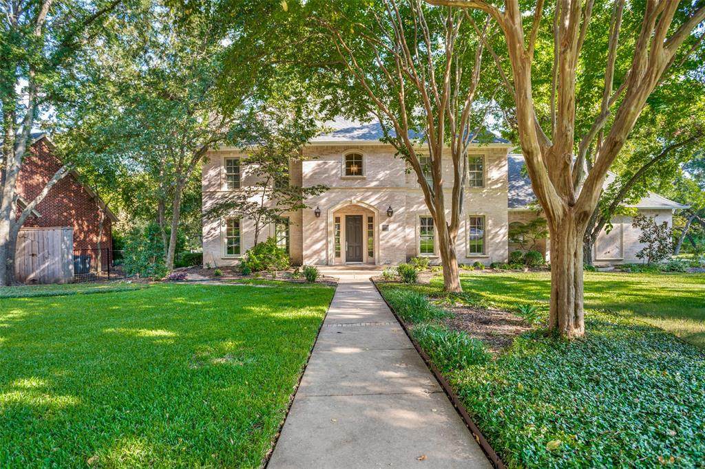 1842 Plum Creek Drive - Photo 1