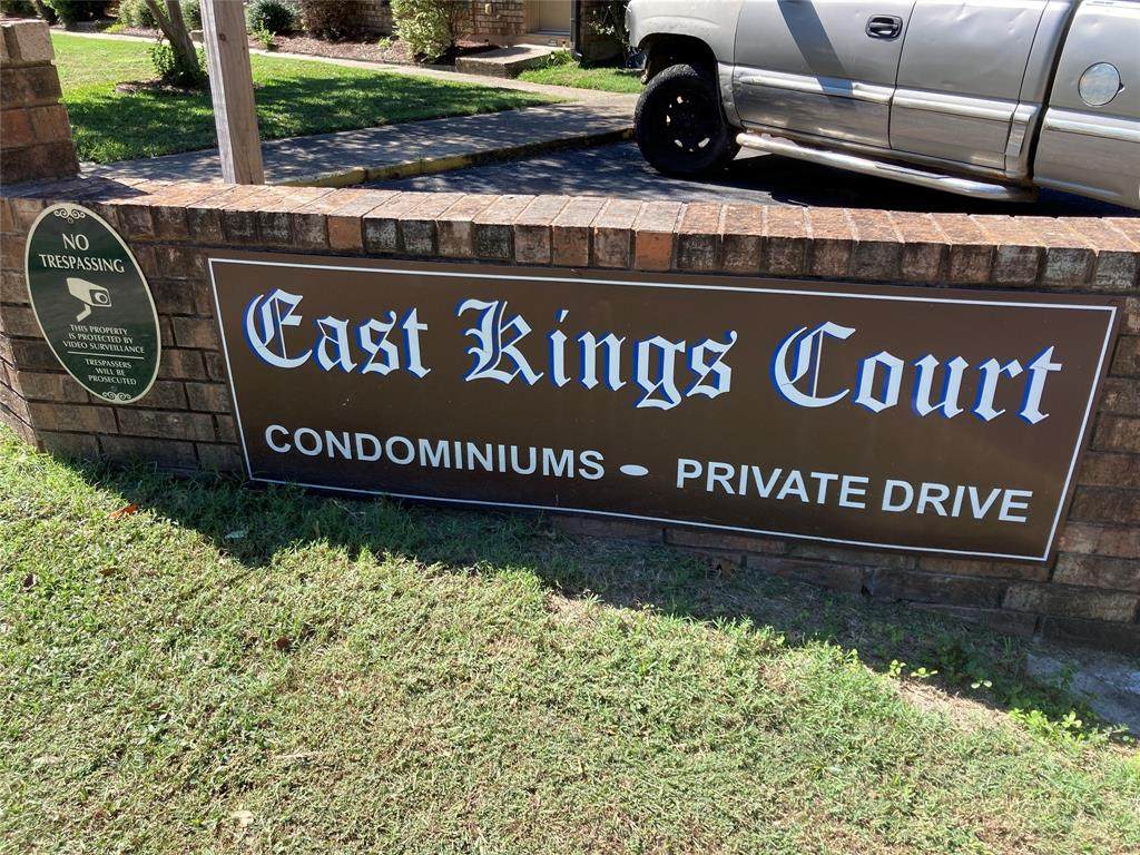 1820 Kings Highway - Photo 1