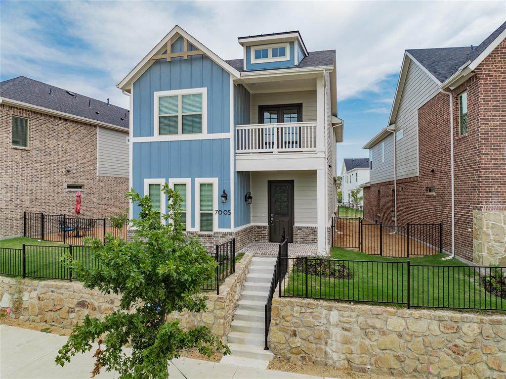 7005 Sunset Boulevard - Photo 1