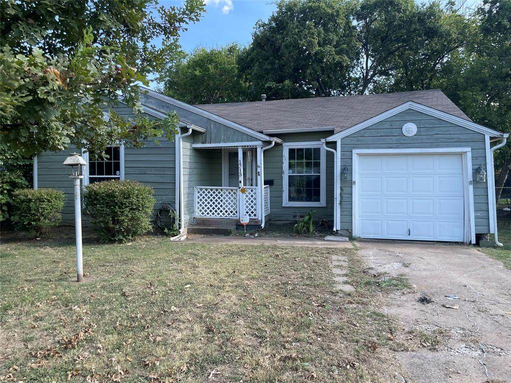 1713 Fort Worth Street - Photo 1