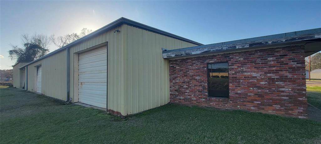 602 West Street - Photo 1